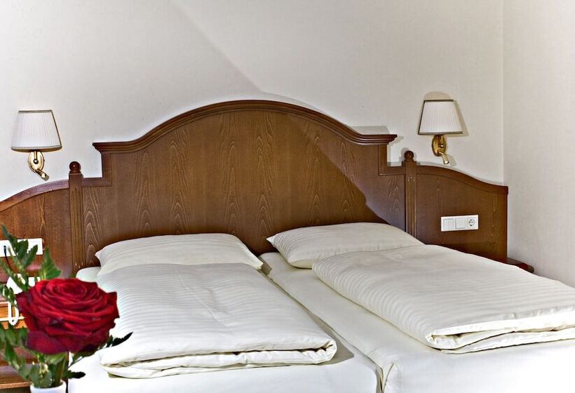 ダブルベッドスタンダードルーム, Berner