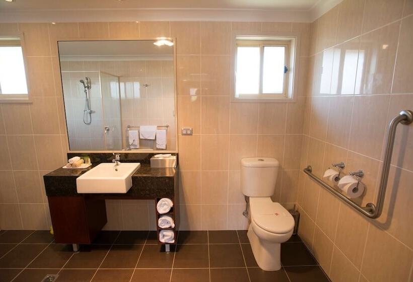 اتاق لوکس, Best Western Plus All Settlers Motor Inn