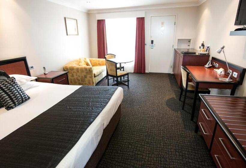 غرفة ديلوكس سرير كينج, Best Western Plus All Settlers Motor Inn
