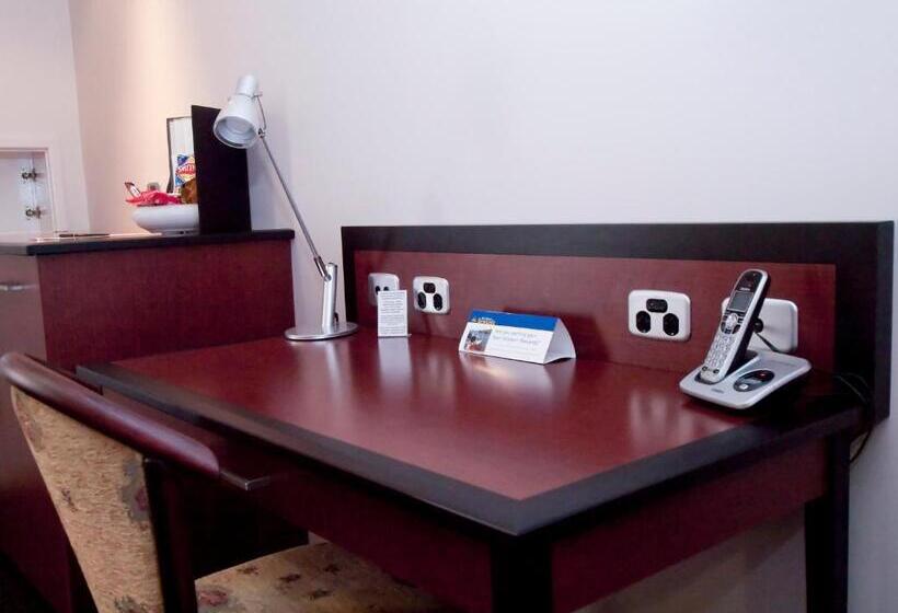 Номер Deluxe Кровать Кинг, Best Western Plus All Settlers Motor Inn