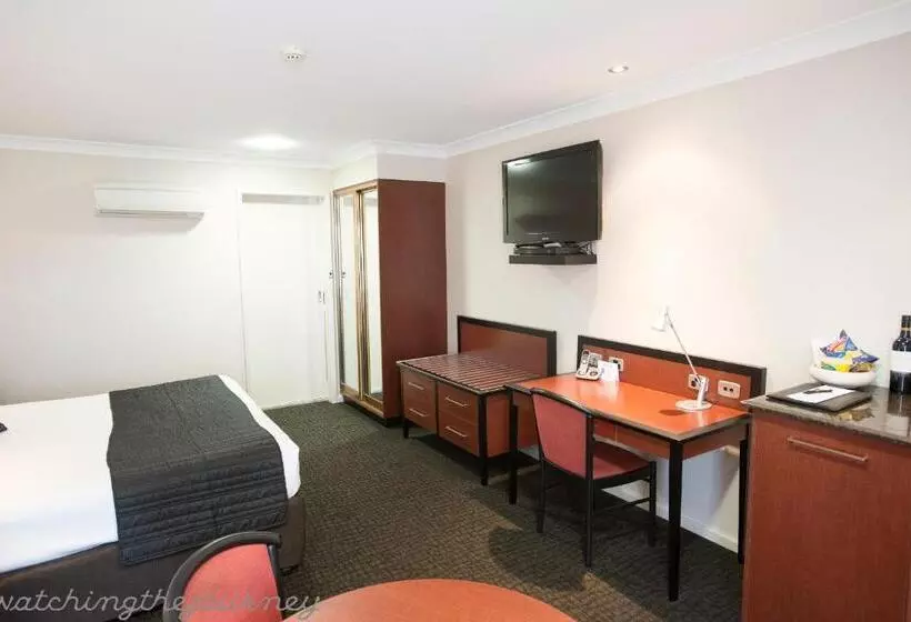 اتاق دلوکس مخصوص معلولین, Best Western Plus All Settlers Motor Inn