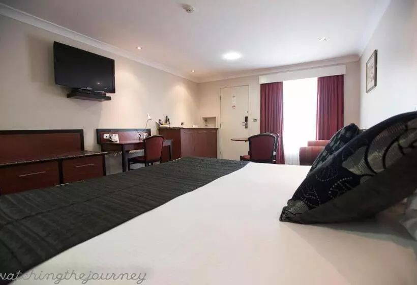 اتاق دلوکس مخصوص معلولین, Best Western Plus All Settlers Motor Inn