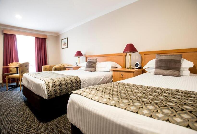 اتاق اجرایی, Best Western Plus All Settlers Motor Inn