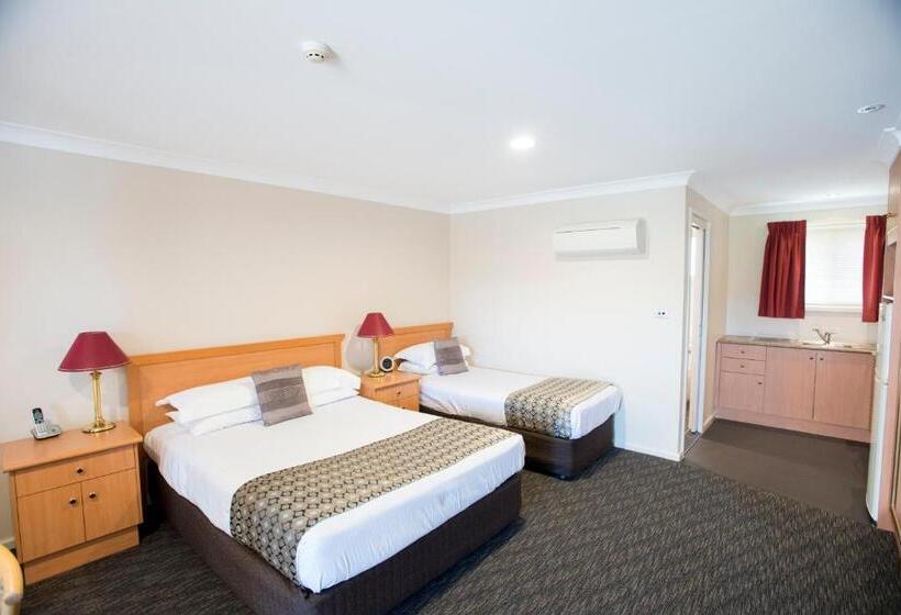 اتاق اجرایی, Best Western Plus All Settlers Motor Inn