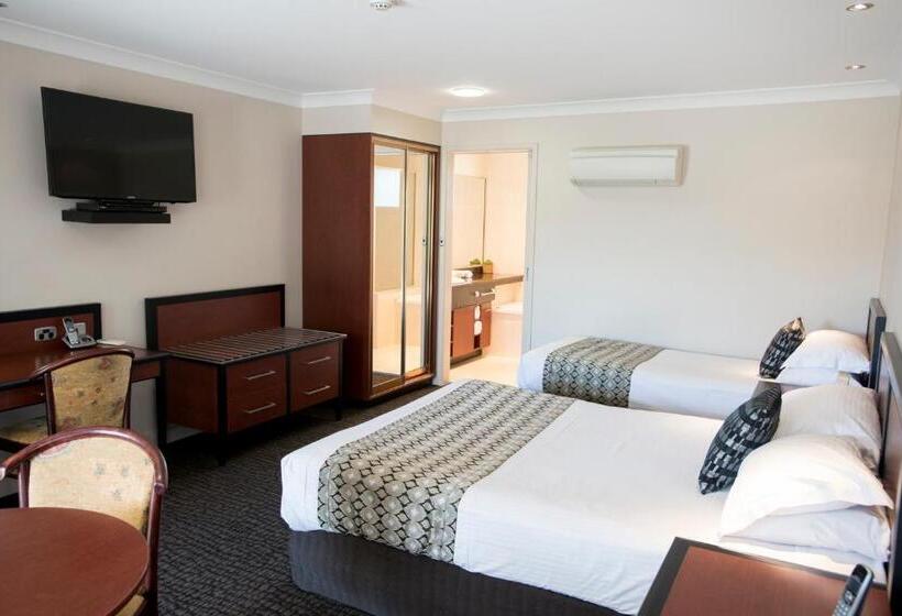 اتاق سوپریور با وان آب گرم, Best Western Plus All Settlers Motor Inn