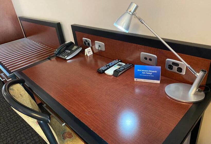 اتاق لوکس خانوادگی, Best Western Plus All Settlers Motor Inn