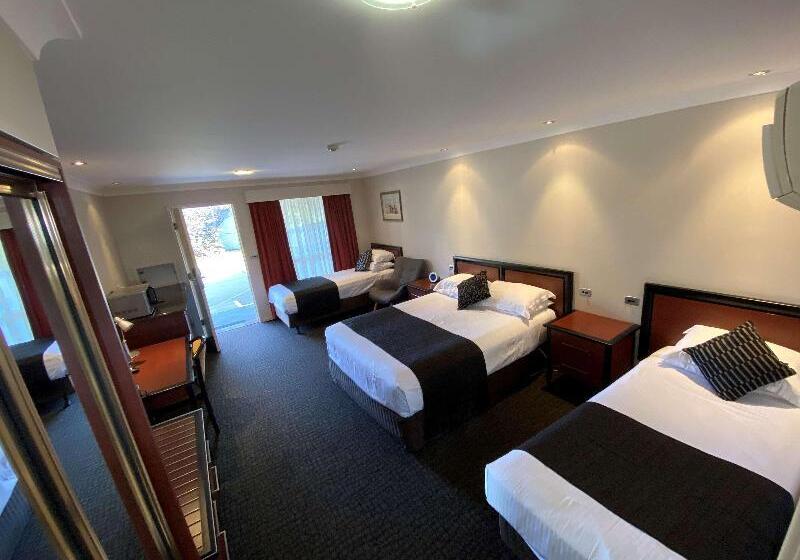 Семейный Номер Deluxe, Best Western Plus All Settlers Motor Inn