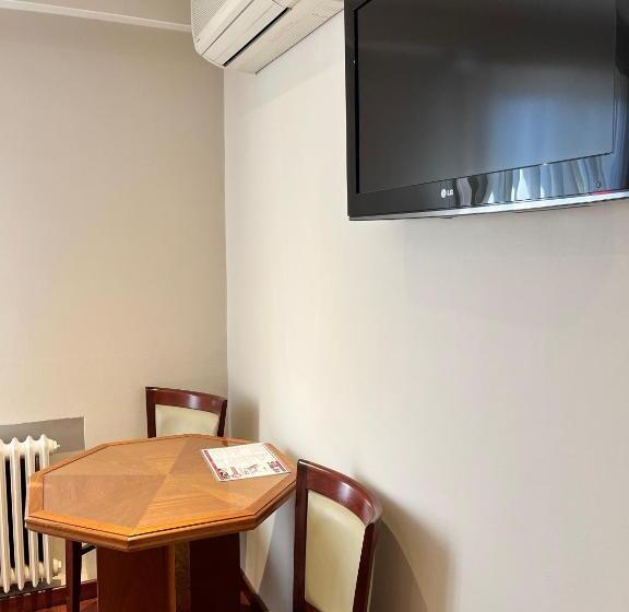 اتاق استاندارد با چشم‌انداز شهر, Bristol