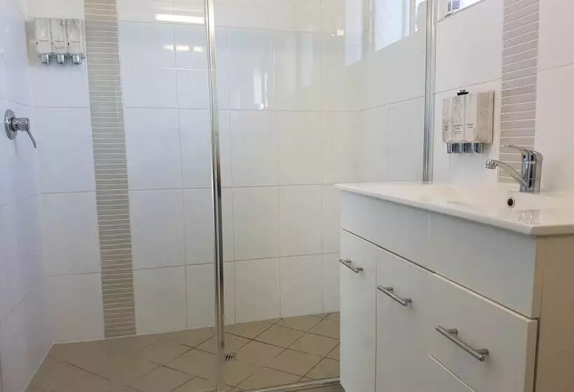 ファミリールーム, Y Motels Rockhampton