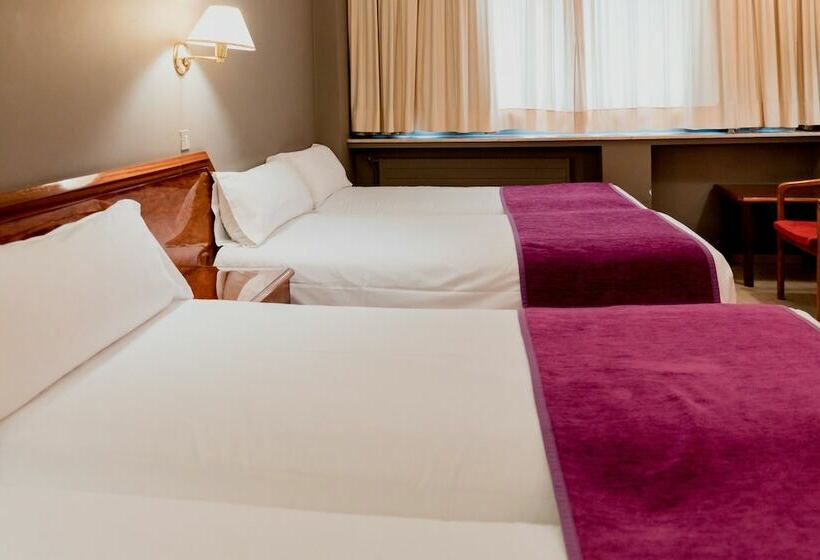 Camera Quadrupla Standard, Sercotel Delfos Andorra