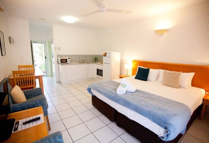 标准工作室, Trinity Beach Pacific