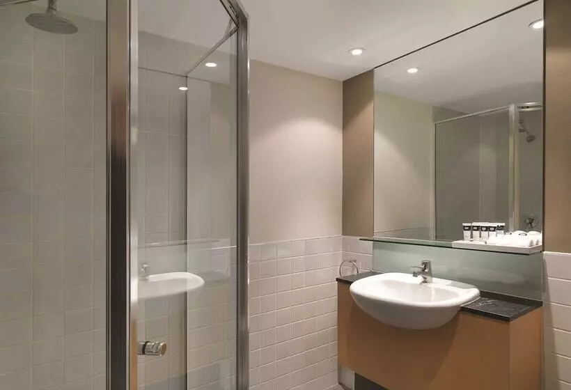 استودیوی استاندارد, Adina Apartment Hotel Sydney Town Hall