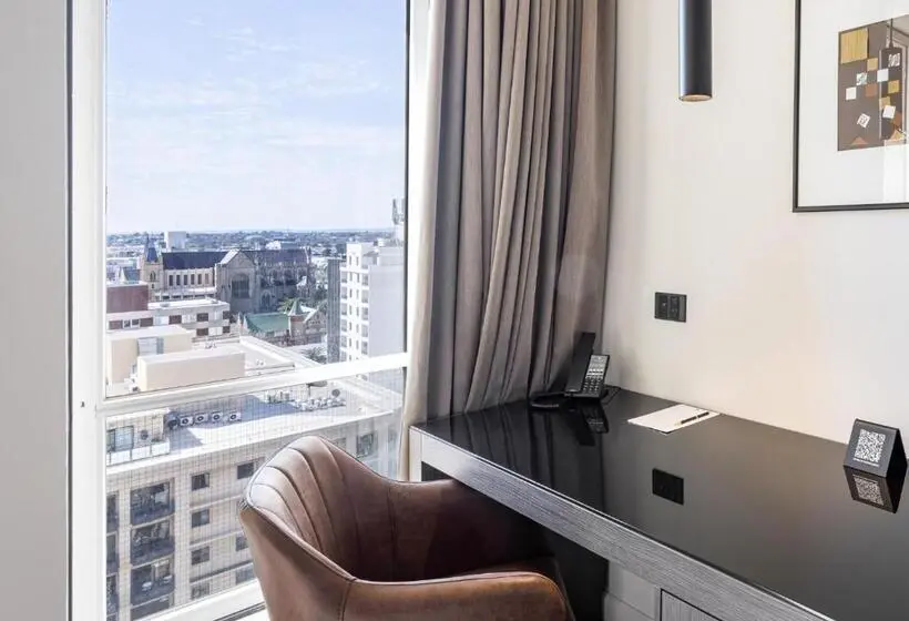 Deluxe Room, Duxton Hotel Perth