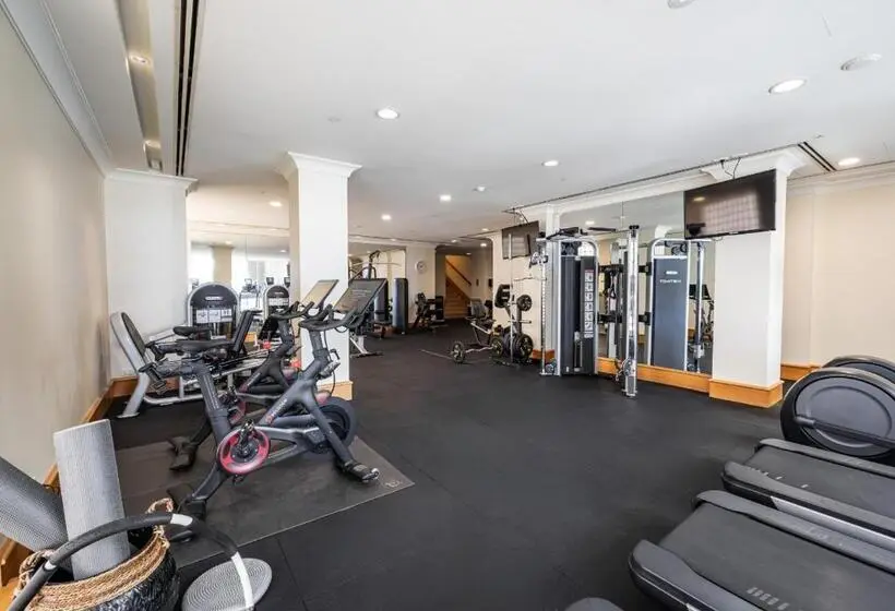 Deluxe Room, Duxton Hotel Perth