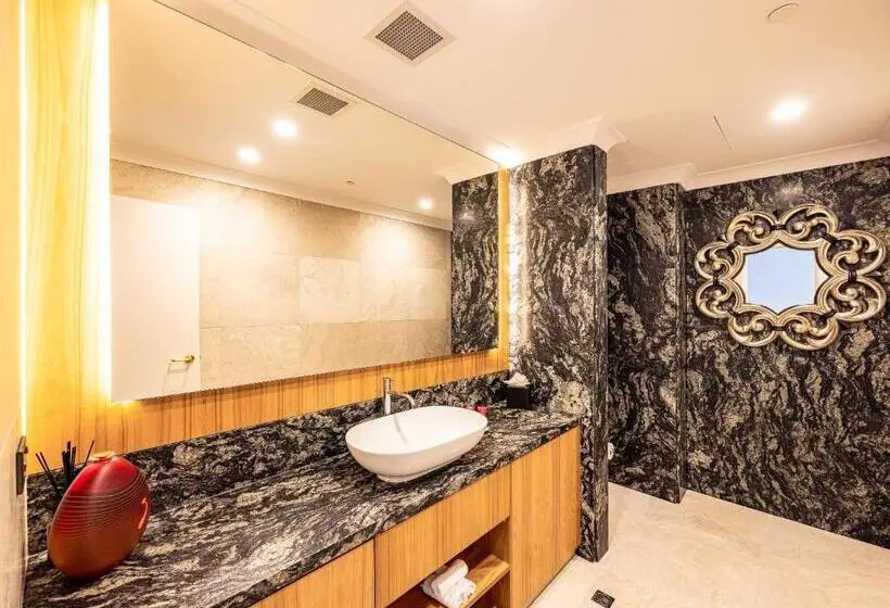 Presidential Suite, Duxton Hotel Perth