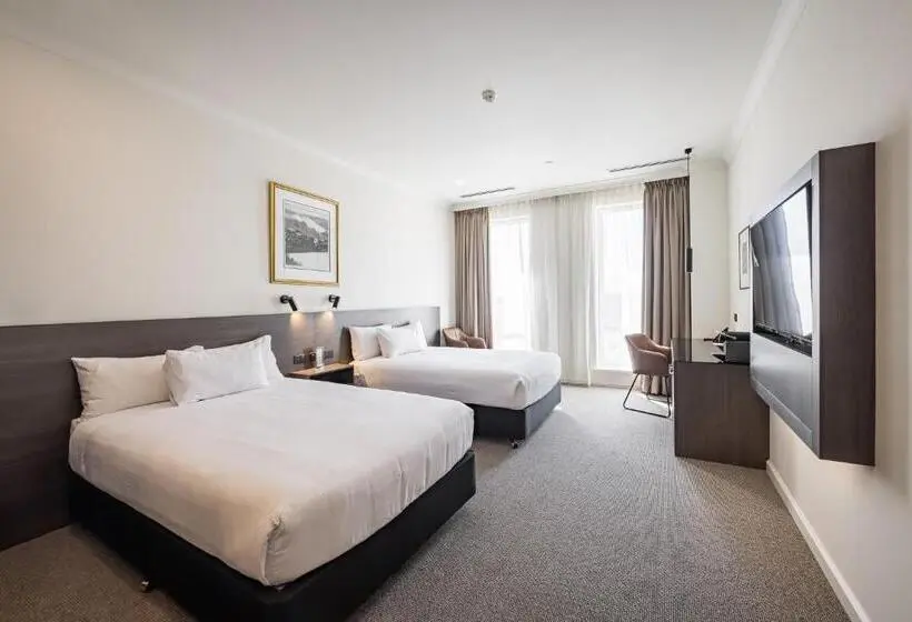 Premium room with river view, Duxton Hotel Perth