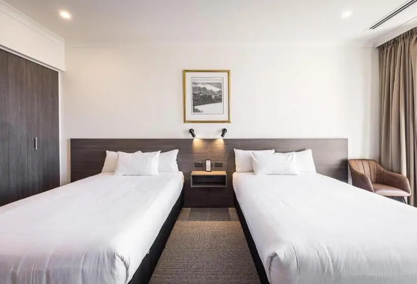 Premium room with river view, Duxton Hotel Perth