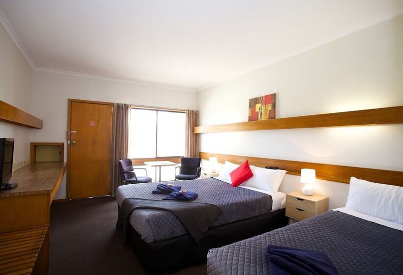 Номер Стандарт, Glynlea Motel