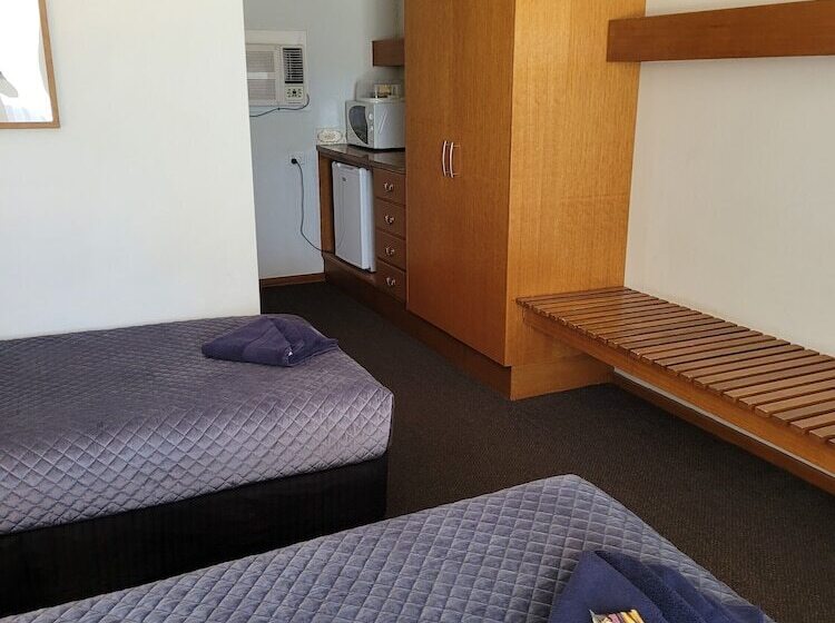 חדר סטנדרט, Glynlea Motel