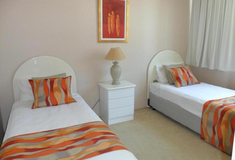 Апартаменты Superior 2 Спальни, Grosvenor Beachfront Apartments Surfers Paradise