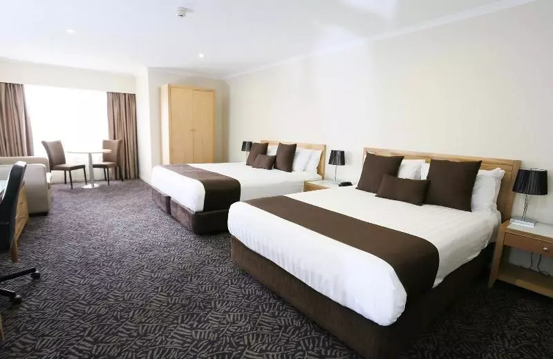 اتاق لوکس, Best Western Plus Hovell Tree Inn
