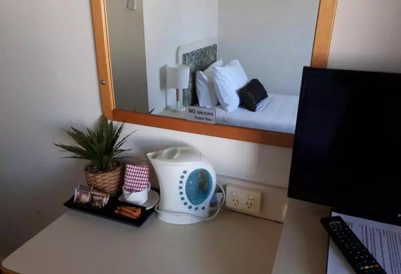 Economy Yhden Hengen Huone, Crest Motor Inn
