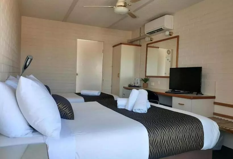 Standard Kolmen Hengen Huone, Crest Motor Inn