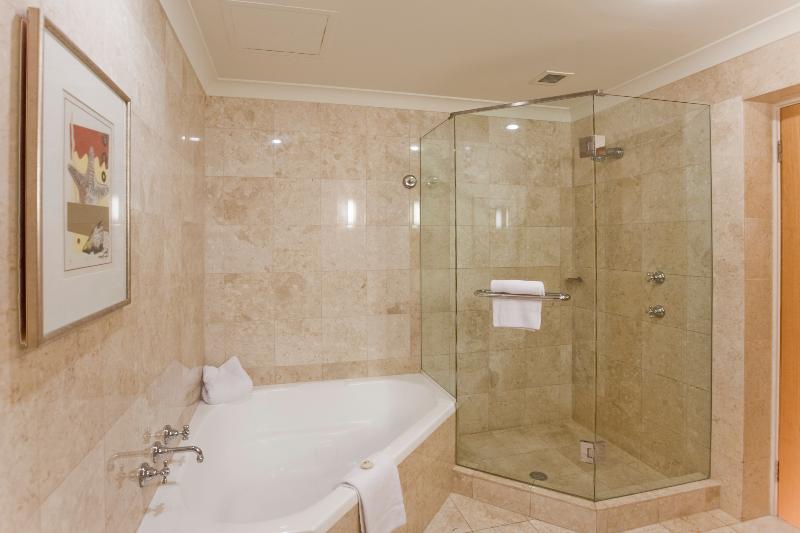 キングサイズベッドのスーペリアルーム, Duxton Hotel Perth