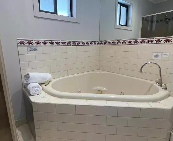 Suite con Idromassaggio, Paddlewheel Motel