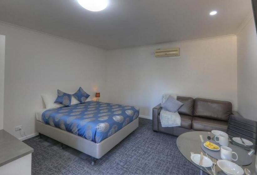 غرفة ديلوكس, Paruna Motel