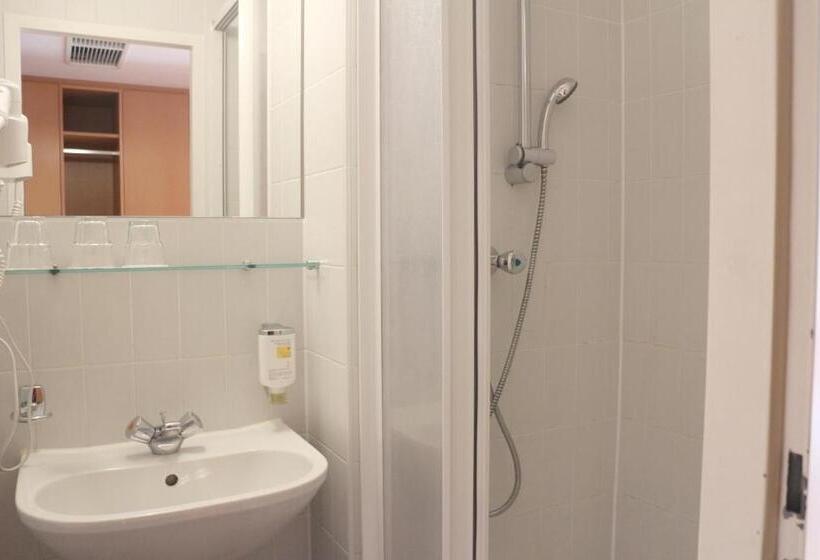 اتاق سوپریور, Europahaus Wien