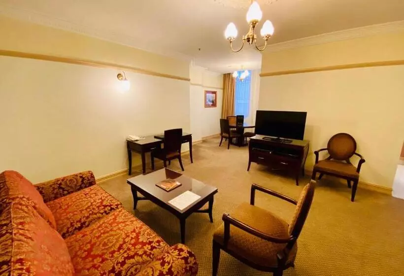 Suite, Royal Albert