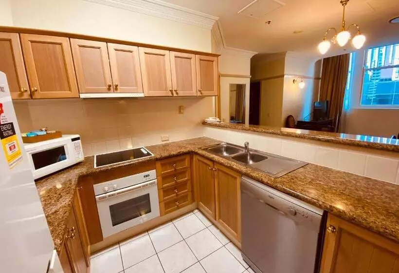 Suite 2 Dormitoris, Royal Albert
