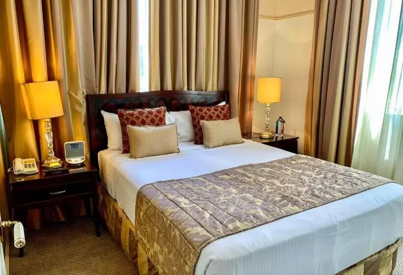 Suite 2 Dormitoris, Royal Albert