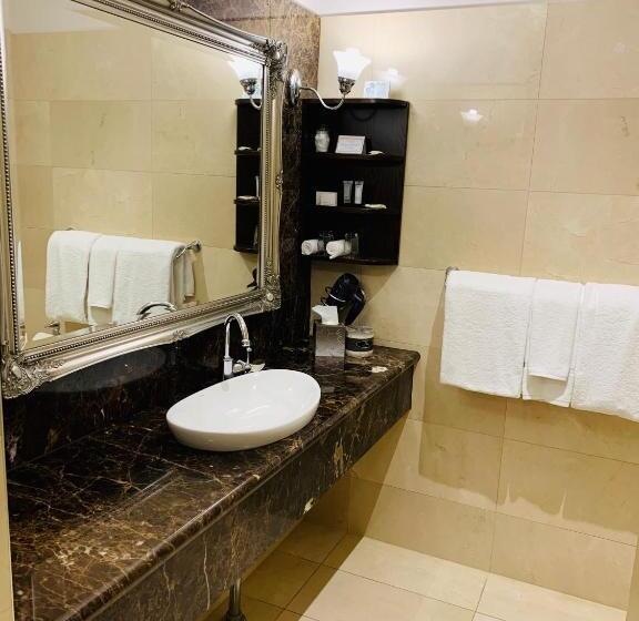 Номер Deluxe, Royal Albert