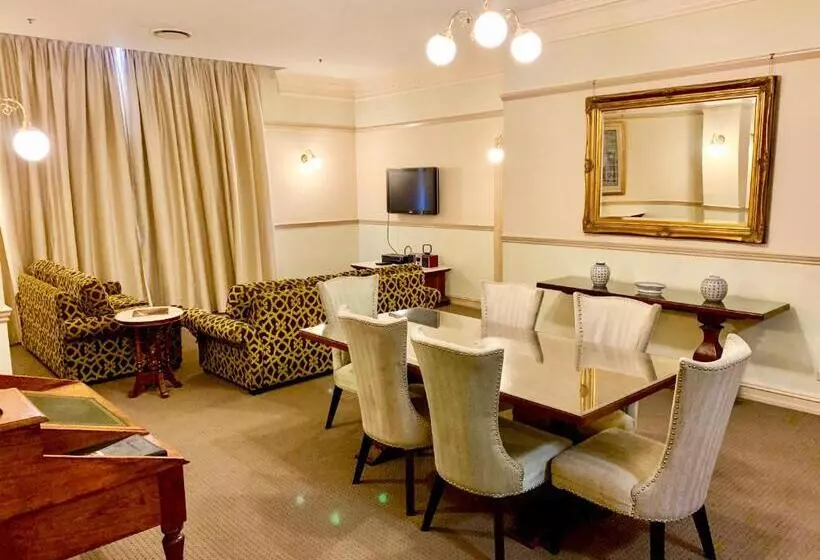 Apartament Àtic 1 Dormitori, Royal Albert