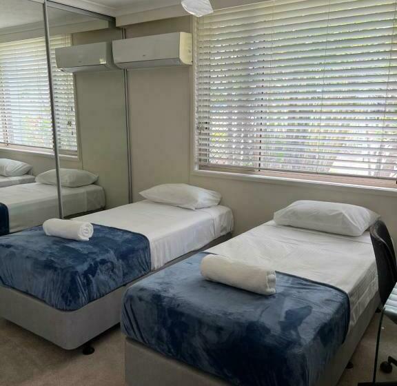 شقة 3 غرف مطلة على البحر, Sandcastles On Currumbin Beach