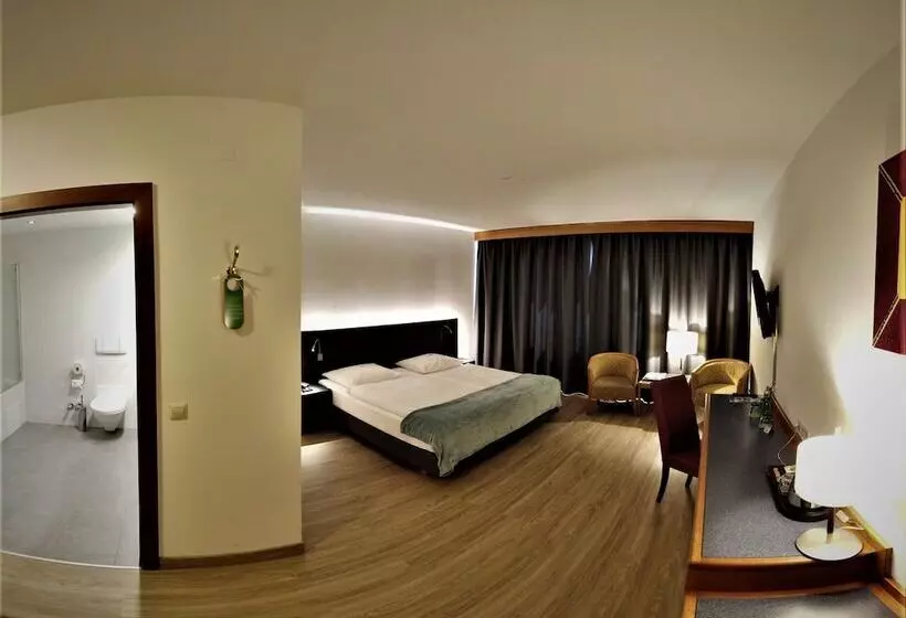 スタンダードトリプルルーム, Skycity Hotel Atrigon