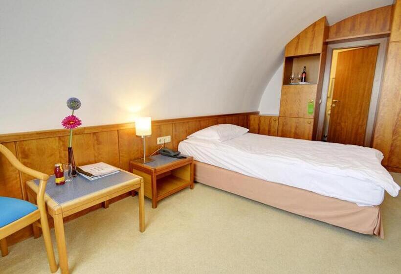 标准单人间, Skycity Hotel Atrigon