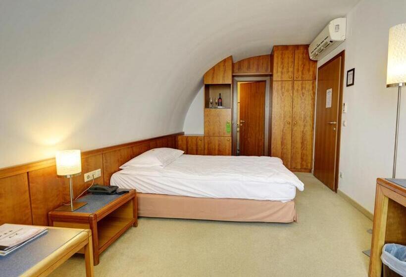 标准单人间, Skycity Hotel Atrigon