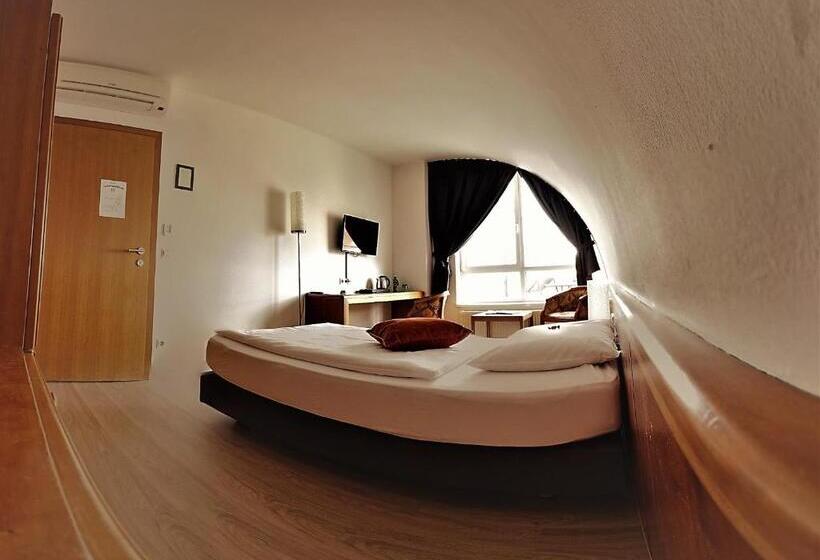 标准单人间, Skycity Hotel Atrigon