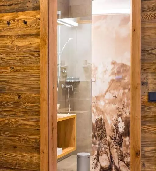 سوییت جونیور با بالکن, Soulsisters  Hotel 4 Sterne Superior
