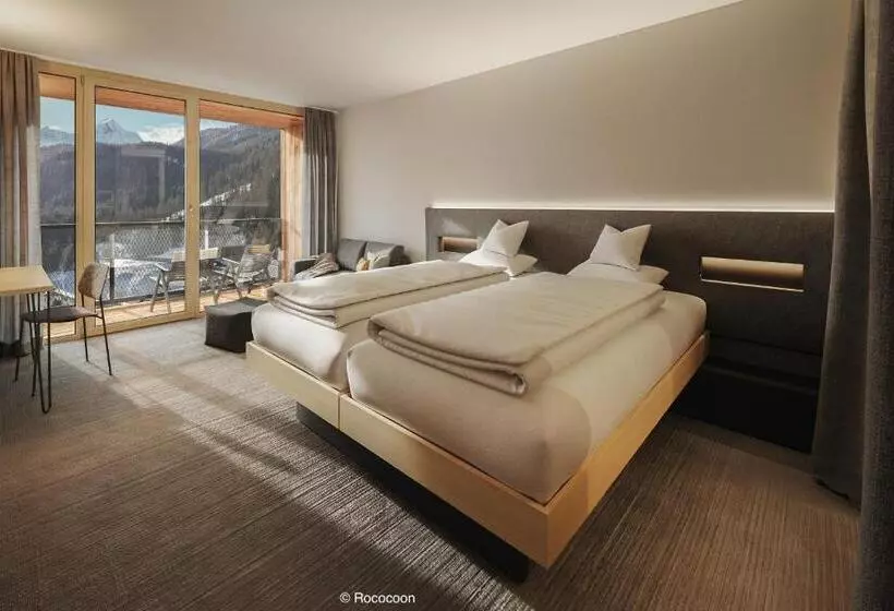 Standard Room Superior Floor, Sportlers Lodge Sölden Lifestyle Lässig Anders