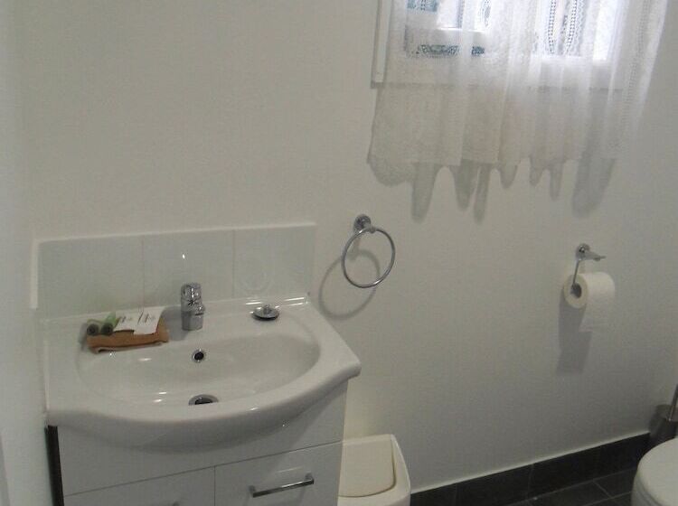 חדר סטנדרט, Swaggers Motor Inn