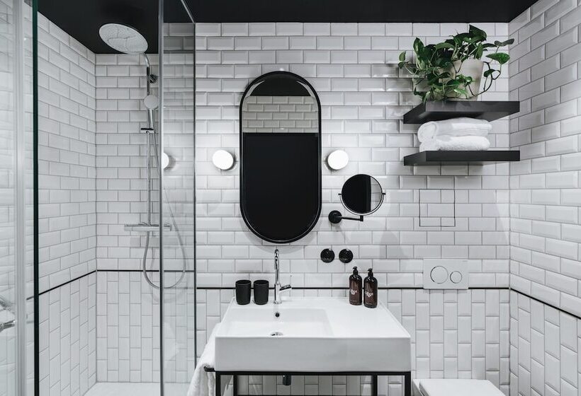 اتاق استاندارد, Gilbert