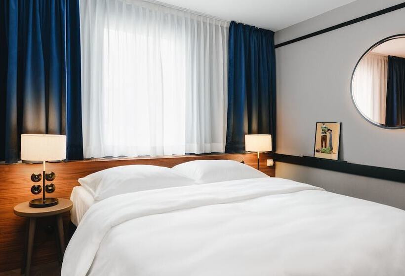 اتاق استاندارد, Gilbert