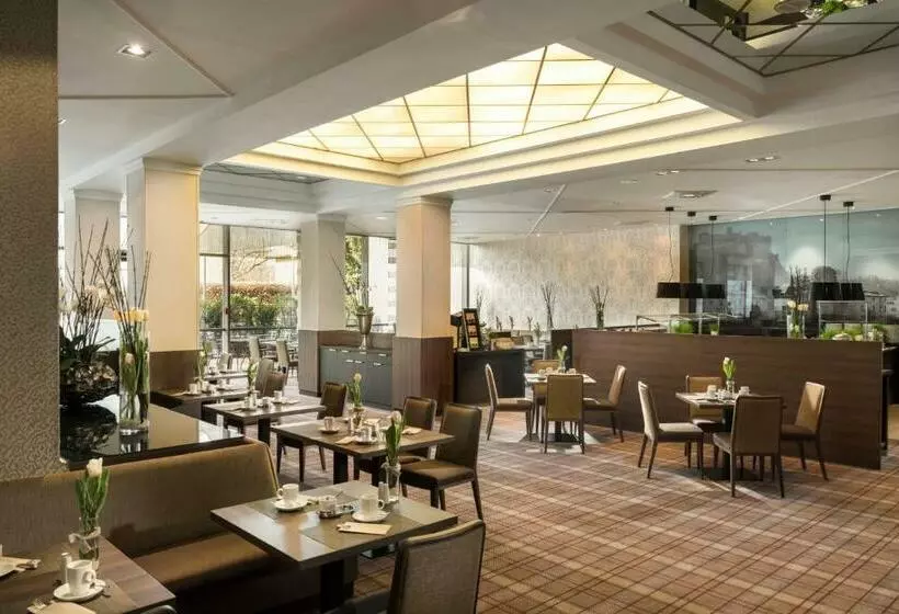 اتاق خانوادگی, Wyndham Grand Salzburg Conference Centre