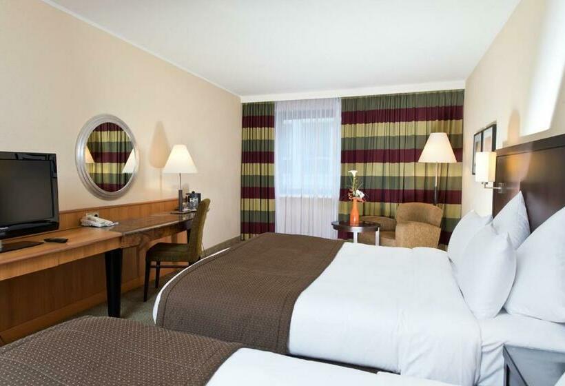 חדר משפחתי, Wyndham Grand Salzburg Conference Centre