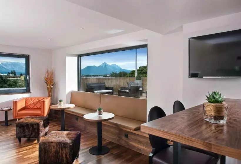 اتاق کلاس بیزنس, Wyndham Grand Salzburg Conference Centre