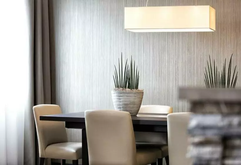 سوییت اجرایی, Wyndham Grand Salzburg Conference Centre